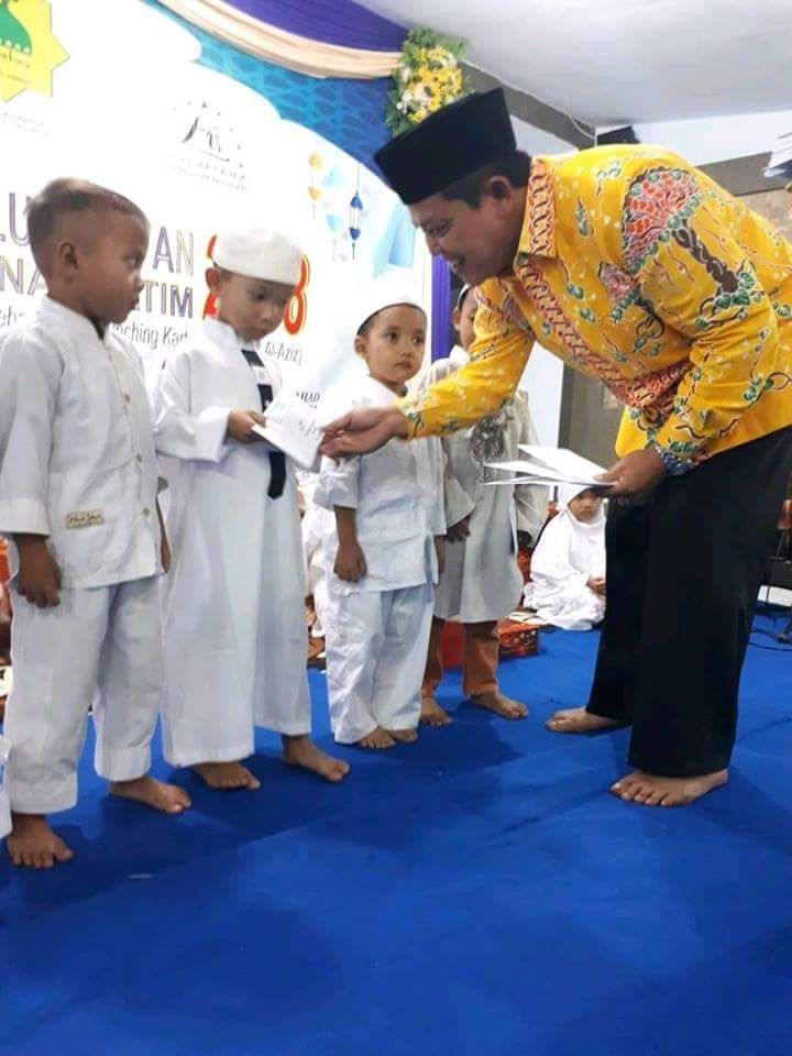 Walikota Pasuruan Santuni 44 Anak Yatim Abul Yatama..