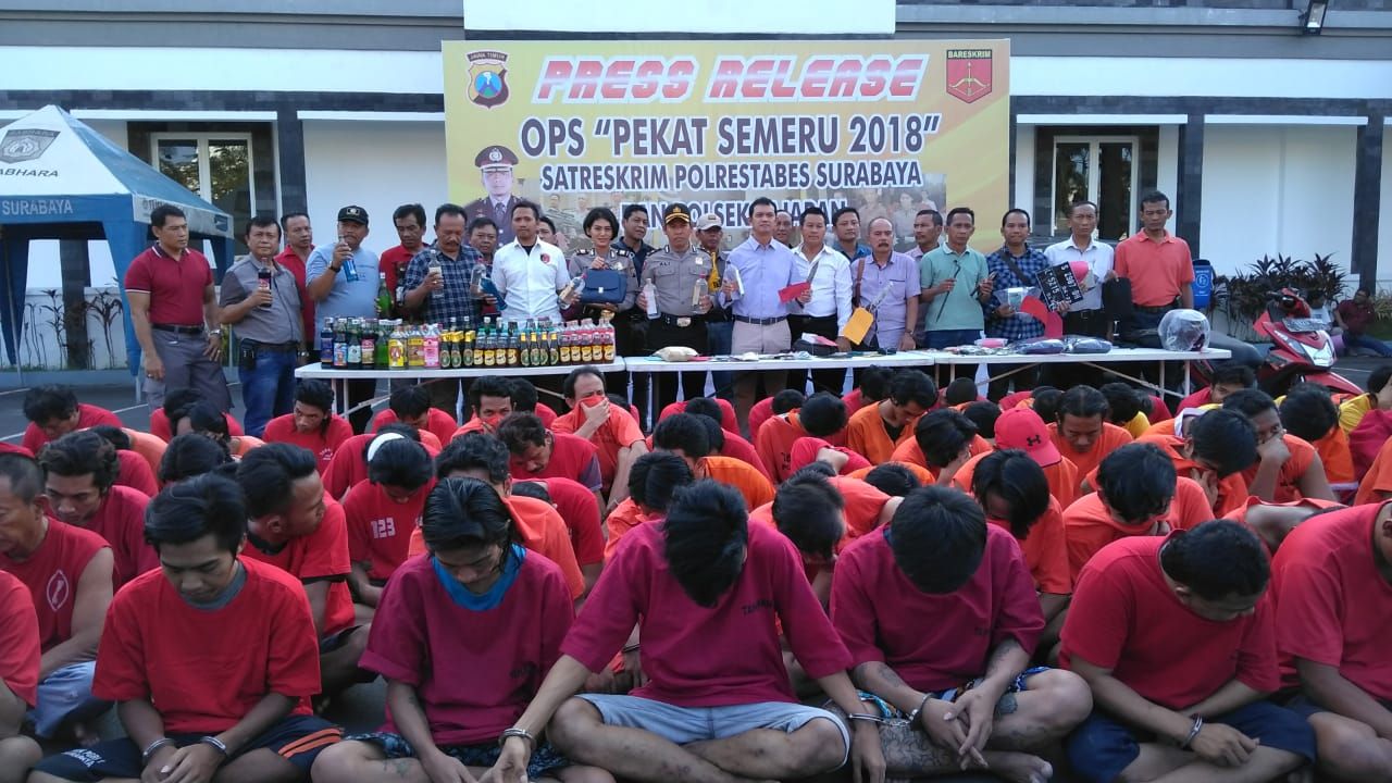 Selama 10 Hari Operasi Pekat Semeru, Polrestabes Surabaya Berhasil Ungkap 2.944 Kasus.