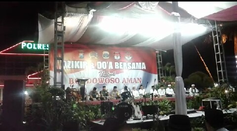 Antisipasi Pilkada Ricuh, Polres Bondowoso Gelar Doa Bersama.