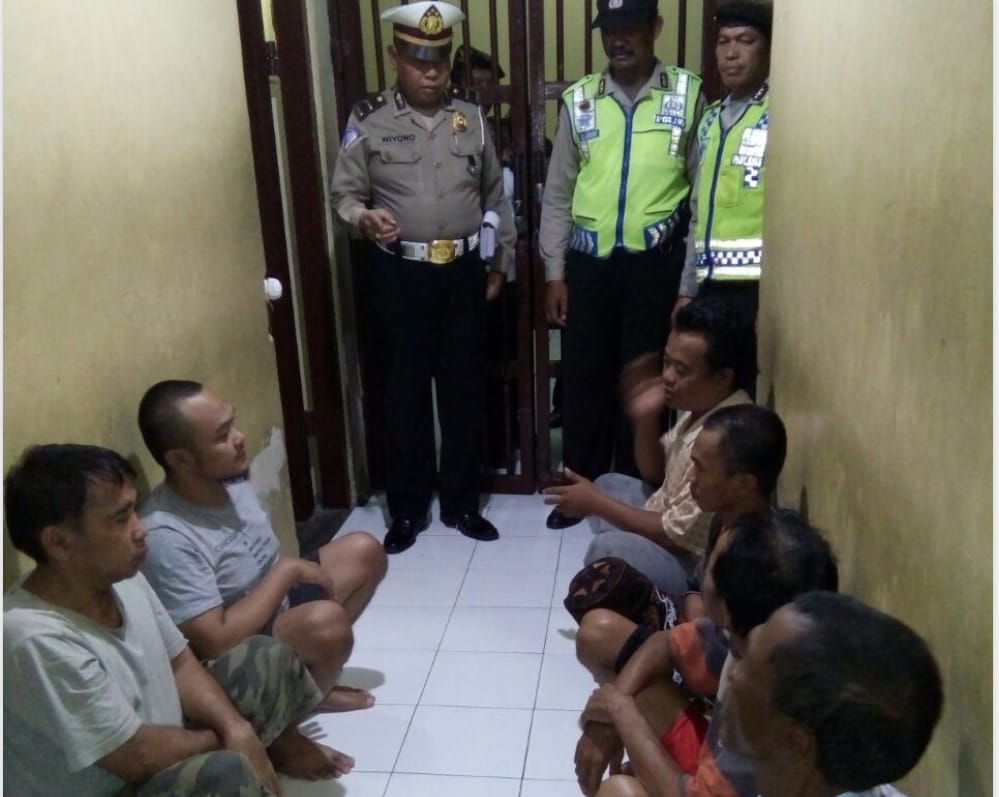 Antisipasi Tahanan Kabur, Kapolsek Pabean Cantikan Lakukan Pengecekan Rutin.