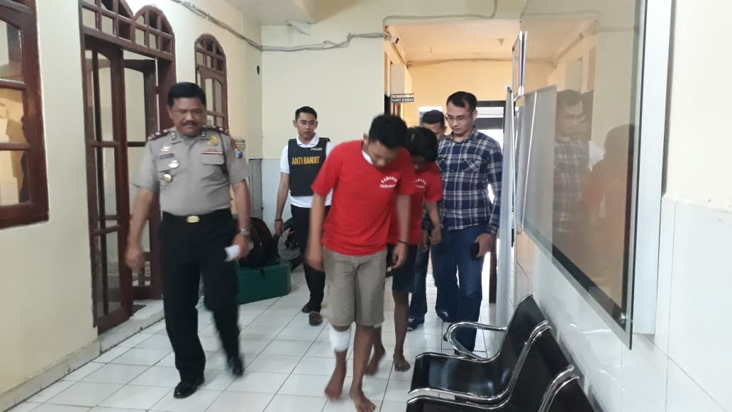 Ternyata Beraksi di 8 TKP, Jambret Yang Kakinya Ditembak TAB Polsek Sawahan.