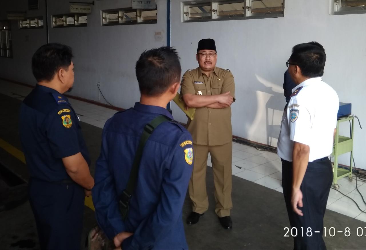 Wabup Bondowoso Irwan Sebut, Pelayanan Uji Kir Memalukan.
