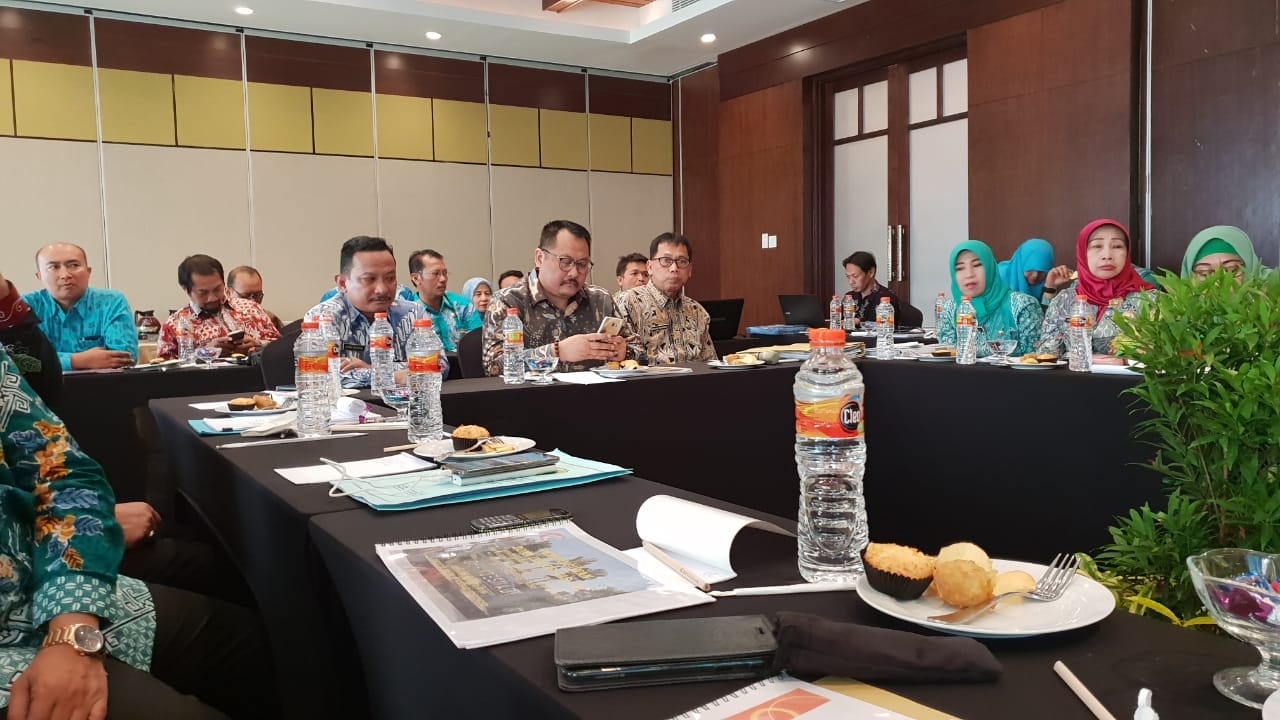 9 Kepala OPD Bondowoso, Ikuti Pertemuan Sakip Di Banyuwangi.