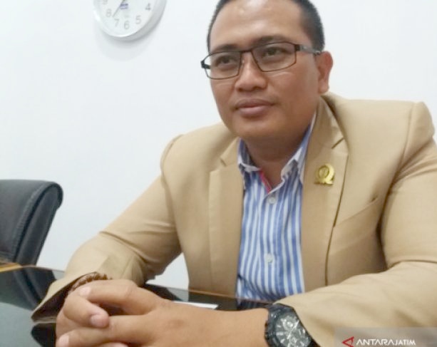 Retribusi Sewa Mencekik, Belasan Pengusaha Pertokoan Luruk DPRD.