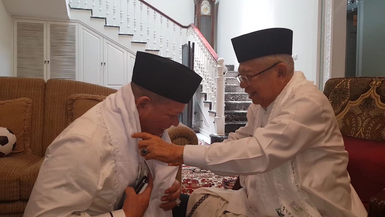 Dihadapan KH. Makruf Amin, La Nyalla Janji Menangkan Jokowi-Makruf 70 Persen.