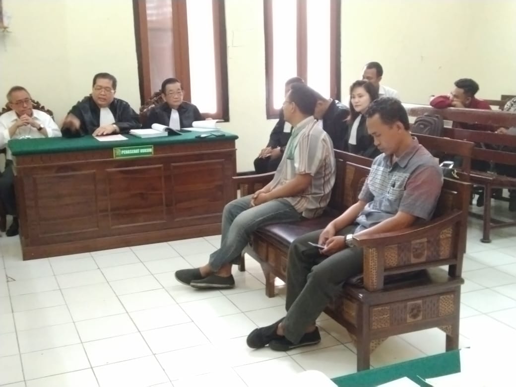 Miliki 70 Ton Bawang Ilegal, Dirut PT. Jakarta Sereal Diadili.