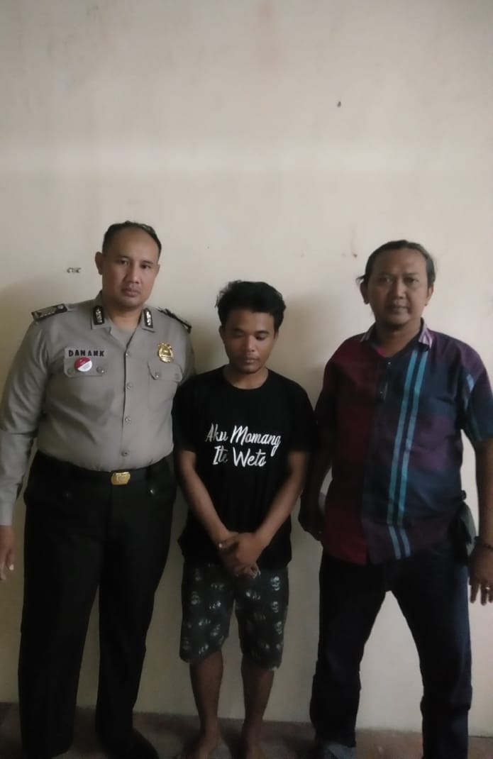 Beli HP Dari Uang Penjualan Perhiasan Hasil Curian, Pria Ini Ditangkap Polisi.