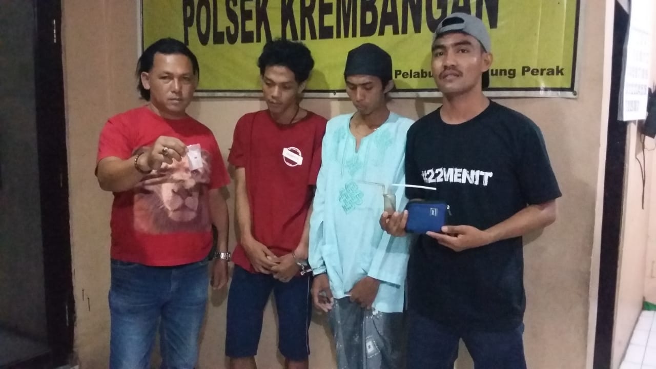 Simpan Sabu di Sarung, 2 Pria Asal Greges di Ciduk Polsek Krembangan.