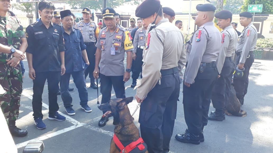 Jelang Pilpres 2019, Polrestabes Surabaya Gelar Apel Pasukan.