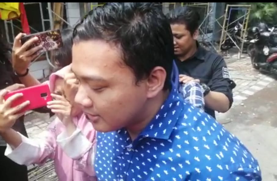 Putra Sulung Walikota Surabaya, Penuhi Panggilan Subdit Tipikor Ditreskrimsus Polda Jatim.