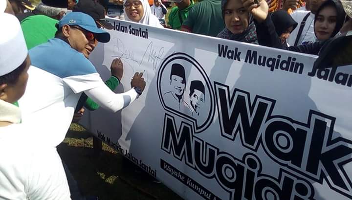Bupati Pasuruan Jalan Sehat, Sosialisasikan Wakmuqidin di Grati.