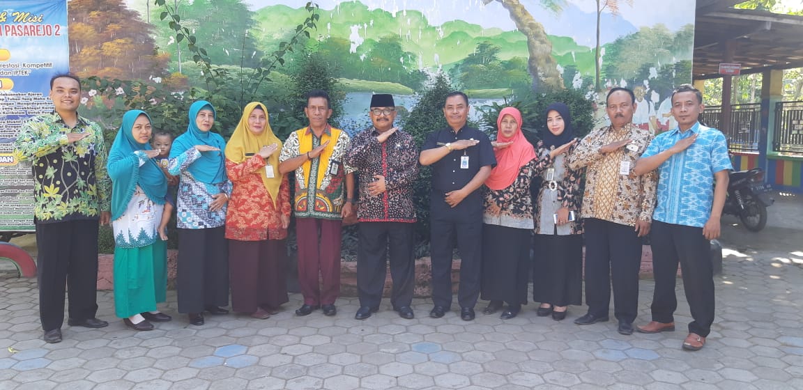 Ka. Disdikbud Bondowoso Himbau Masyarakat Agar, Putra-Putrinya Dilanjutkan ke Jenjang Pendidikan Yang Lebih Tinggi.