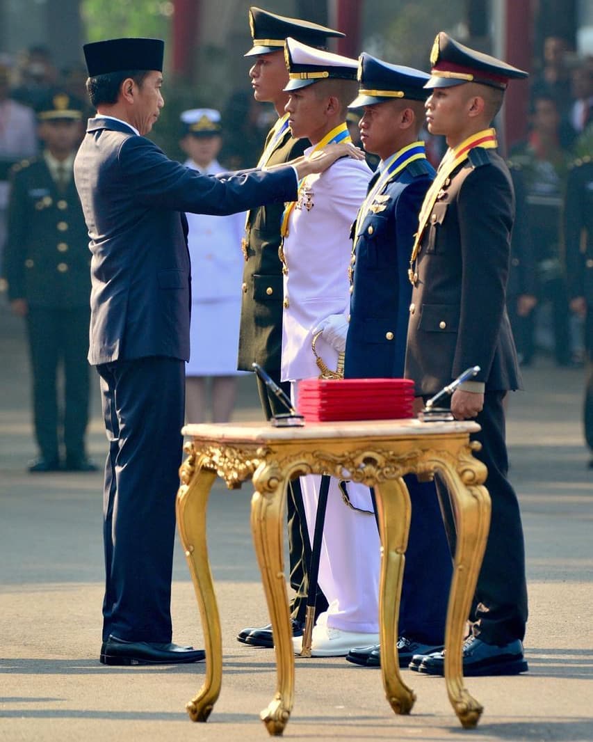 Mayor TNI Purnuwirawan Kasiyadi Minta Anaknya, Untuk Menjaga Amanah Bintang Adhy Makayasa.