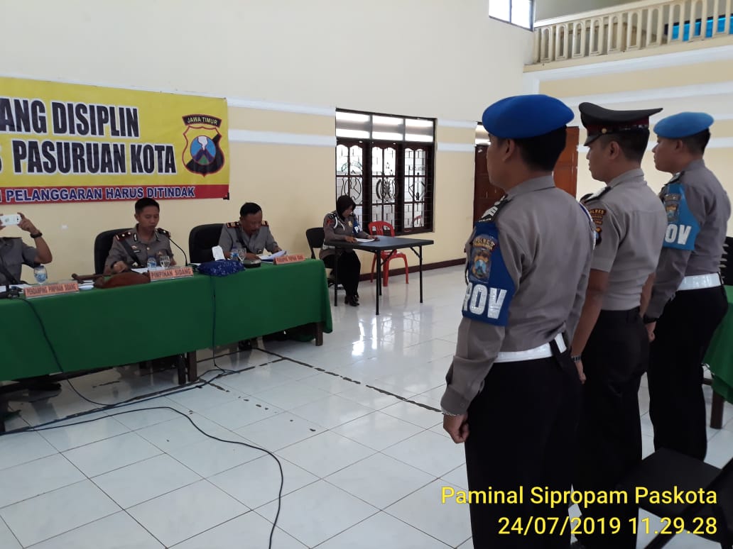 Nikah Siri, Anggota Polri di Hukum 21 Hari dan 6 Bulan Ditunda Kenaikan Pangkatnya. 