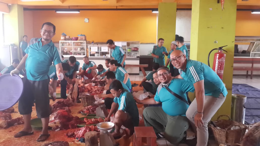 Idhul Adha 1440 H, PDAM Surabaya Berbagi Daging Korban.