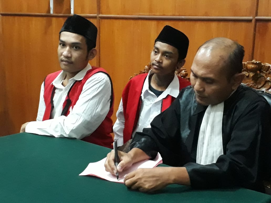 Simpan Sabu di Kamar Hotel, 2 Pemuda Ini Jadi Pesakitan.