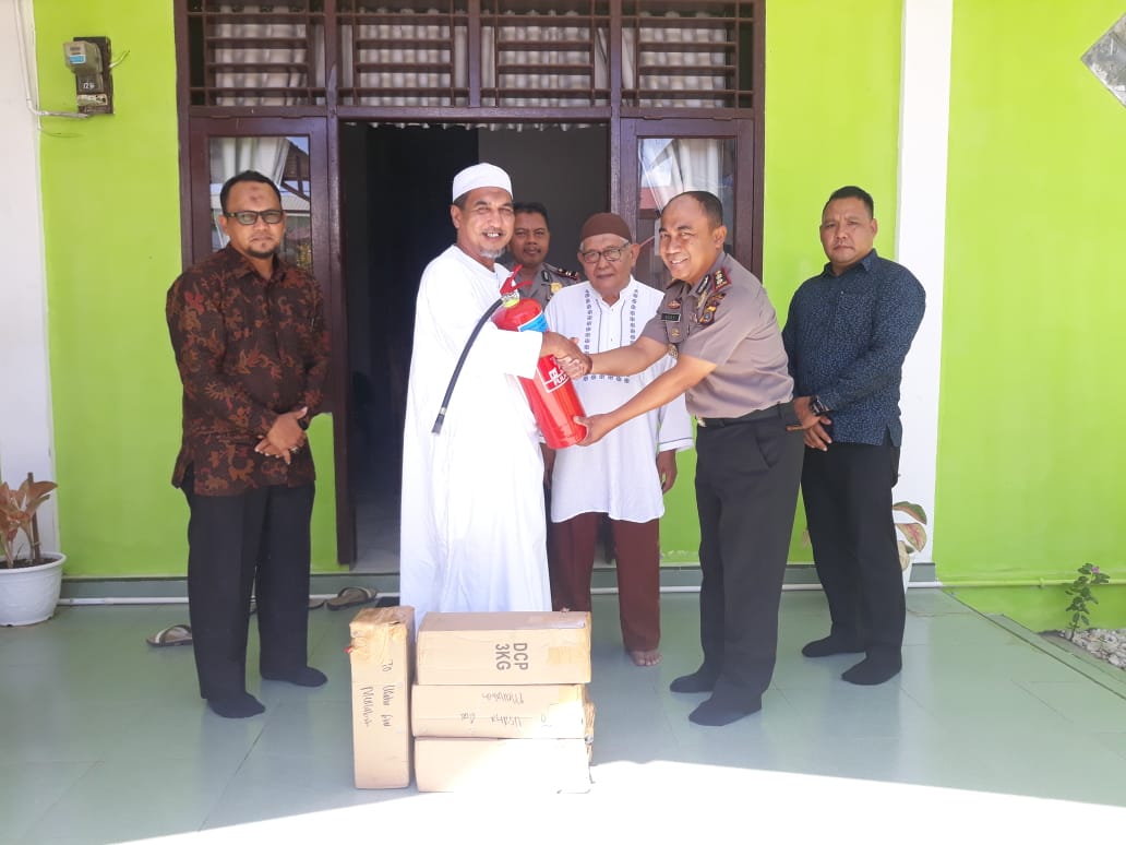 Kapolres Aceh Selatan, Silahturrahmi ke Ponpes Darrusalam GP. Blang Poroh Kec. Labuhanhaji Barat