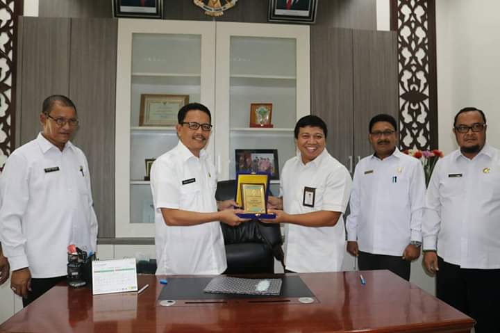 Pemkab Aceh Selatan, Teken MoU Terkait Penyetoran Pajak Penerangan Jalan.