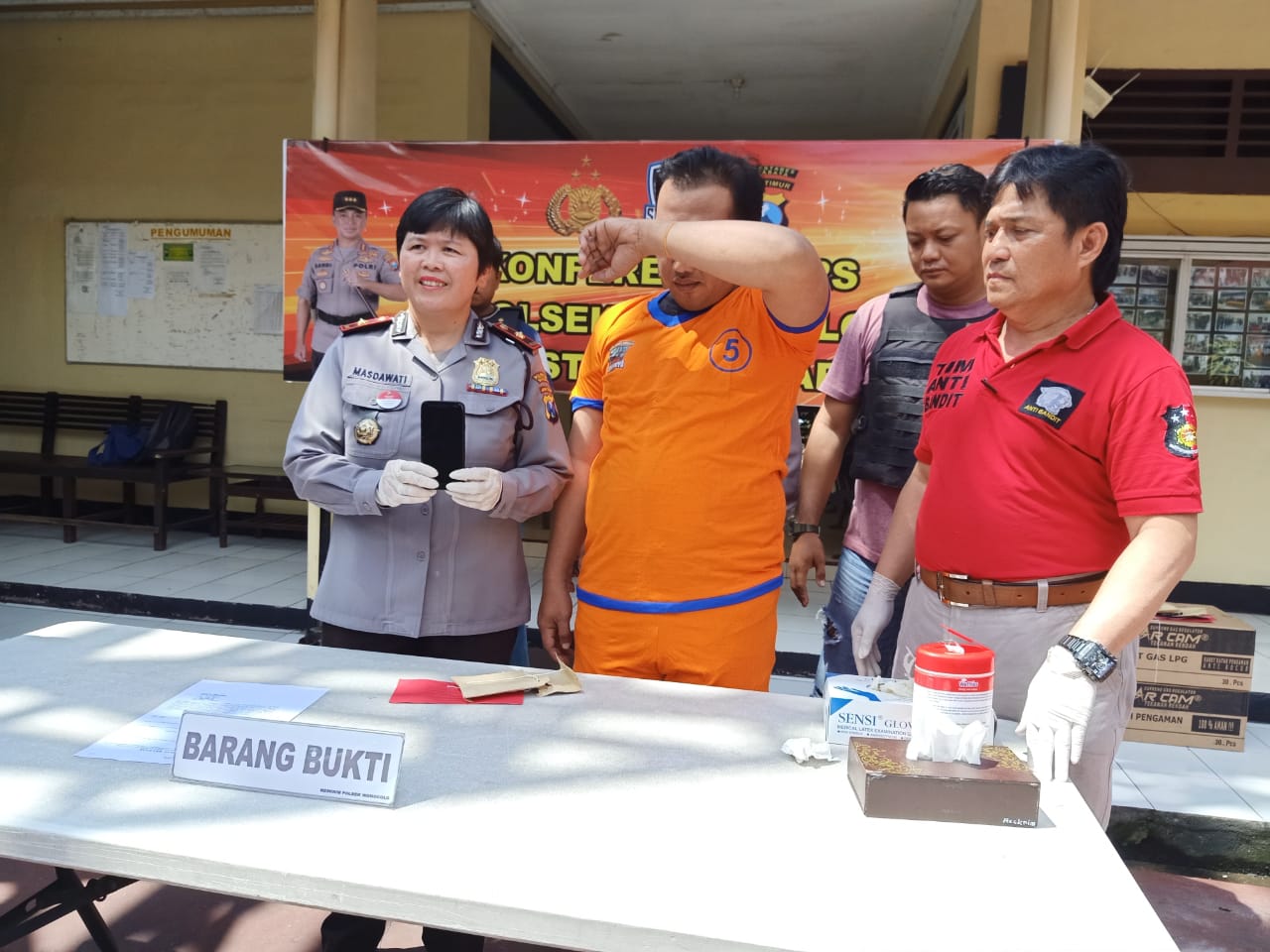 Butuh Uang Buat Bayar Cicilan Motor, Driver Ojol Sikat HP.