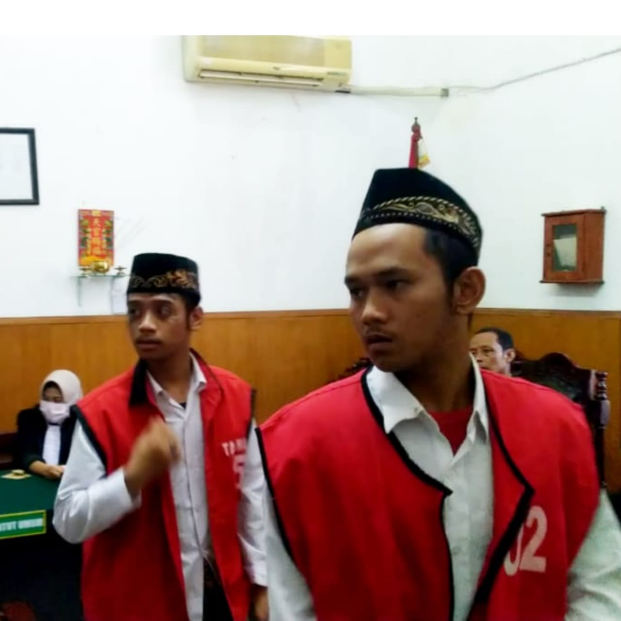 Berbelit Saat Persidangan, Hakim Ancam 2 Penjambret Dengan Hukuman Berat.