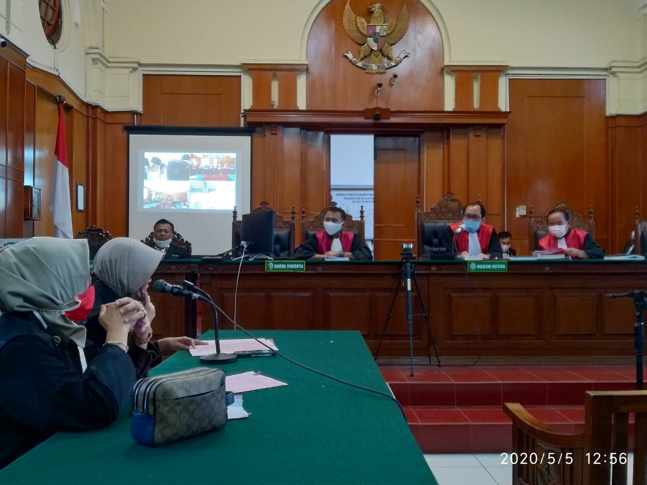 Diduga JPU Akan Tuntut Ringan, 16 Terdakwa Pembobol Rekening Bank