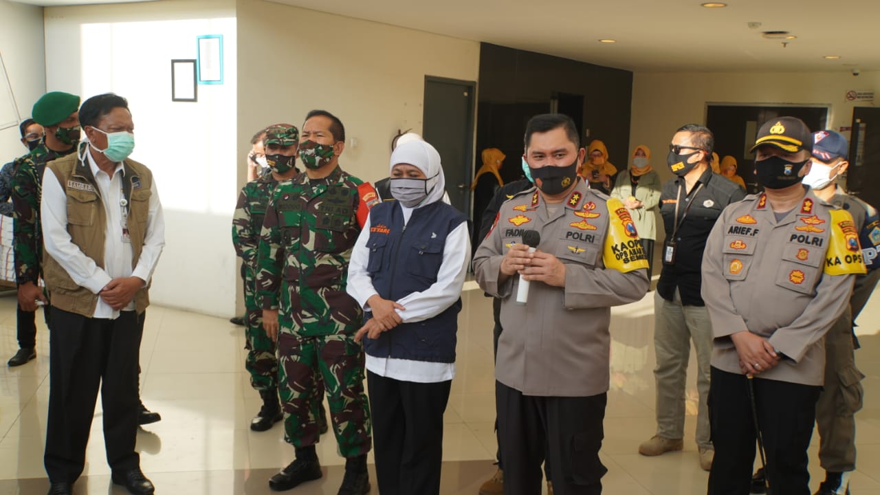 Kapolres Gresik Dampingi Pemprov Jatim, Tinjau Pondok Rehabilitas dan Observasi Pasien Covid-19.