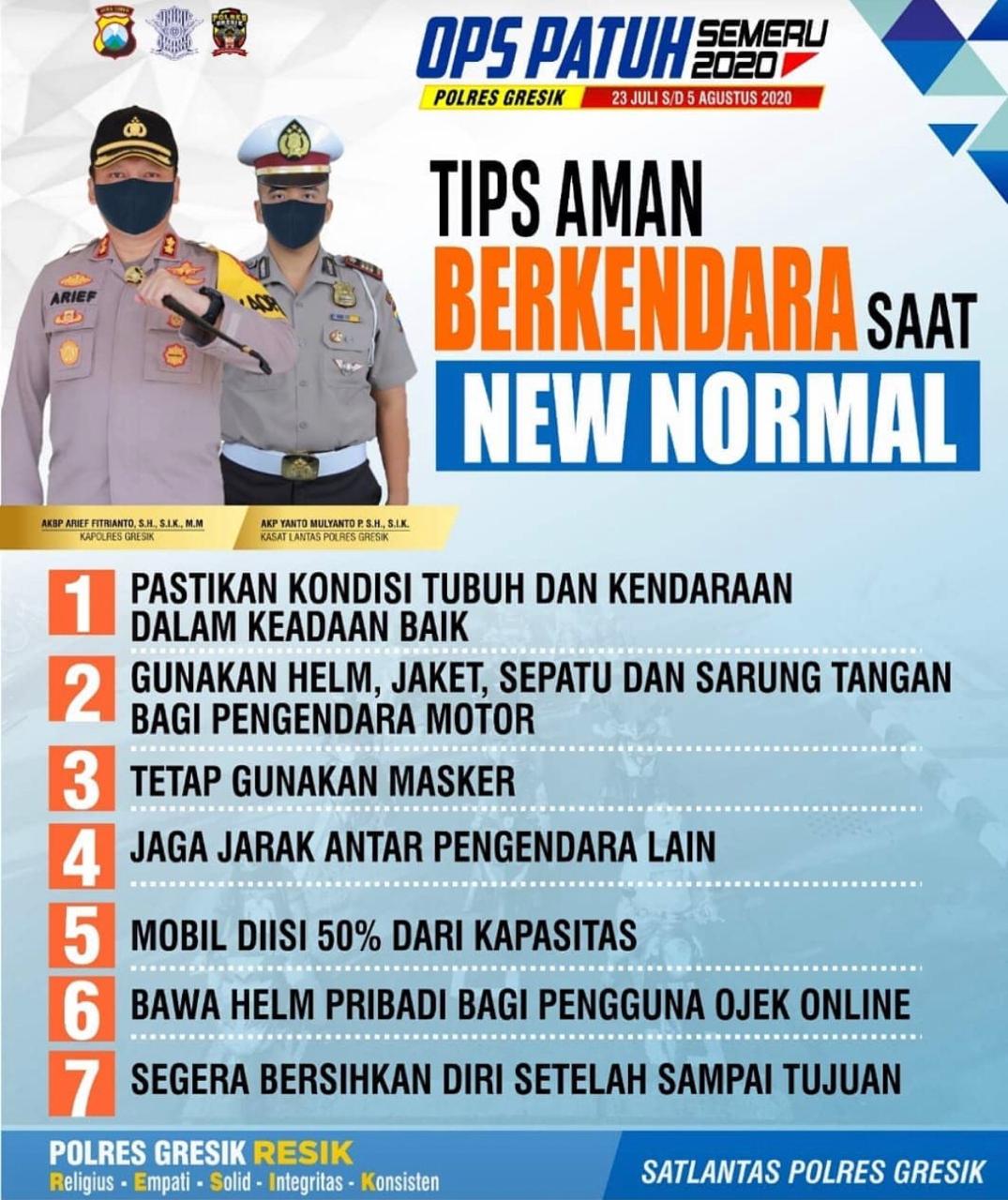 Polres Gresik, Beri Tips Aman Berkendara di Saat New Normal.