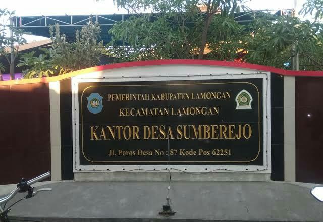 2 Terduga Korupsi Dana Desa, Dilibas Kejari Lamongan.