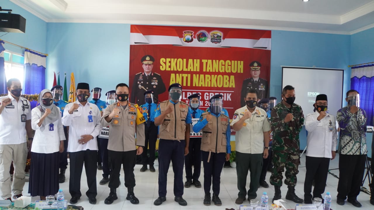 Kapolres Gresik Resmikan Smk Muhammadiyah 1 Gresik, Sebagai Sekolah Tangguh Semeru.