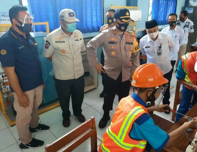 SMK Muhammadiyah 1 Gresik, Sukses Gelar Praktek Secara Tatap Muka.