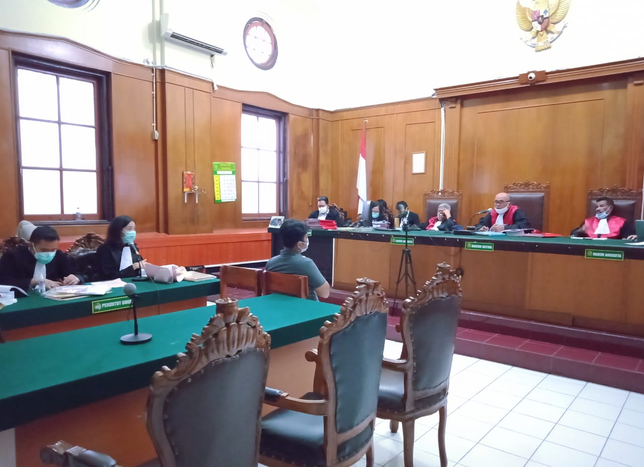 BD Bejat Disidangkan, Simpan Sabu Dalam Al-Quran