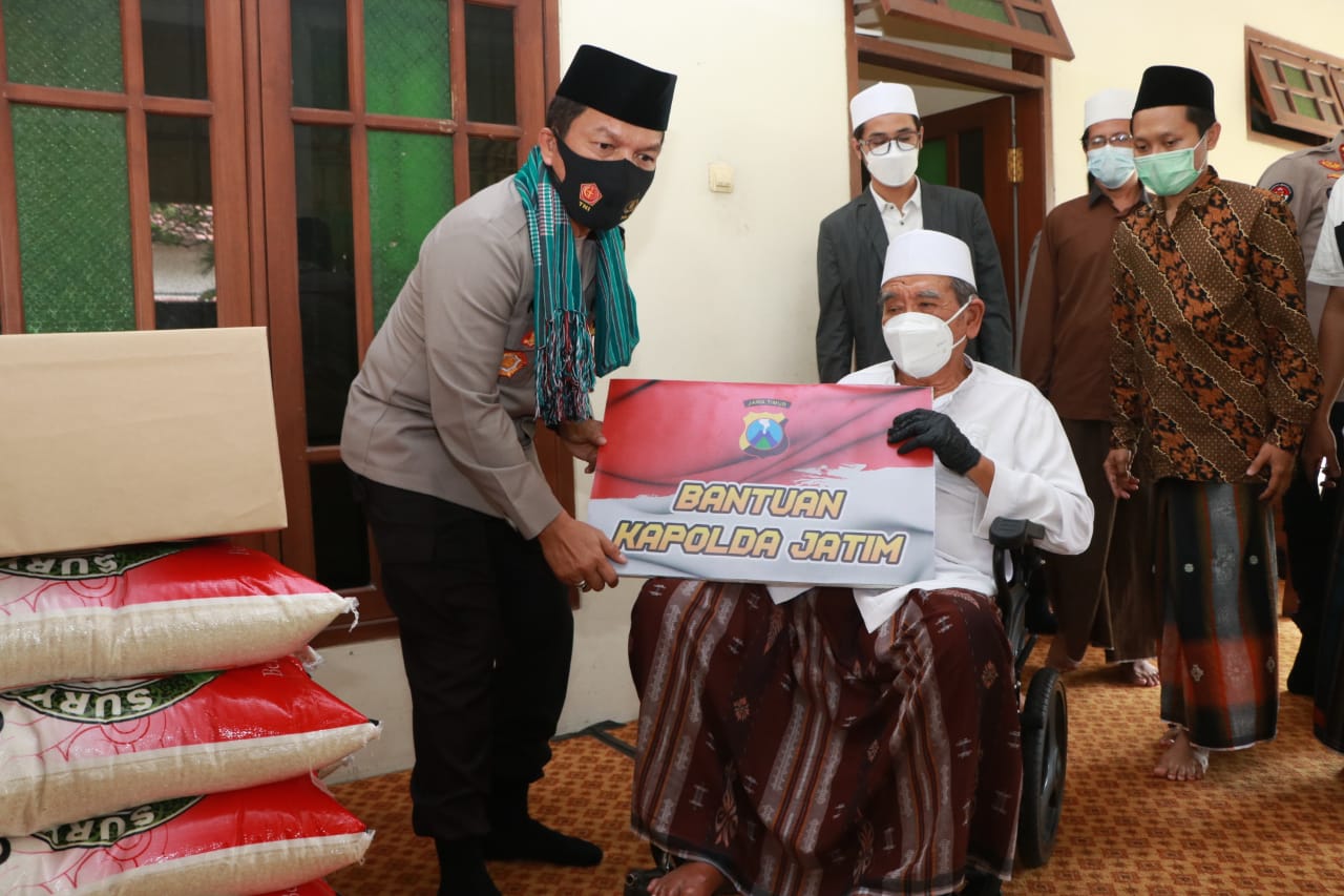 Jalin Komunikasi dan Mohon Dukungan Doa, Kapolda Jatim Silahturahmi ke Ponpes Al Falah Kediri