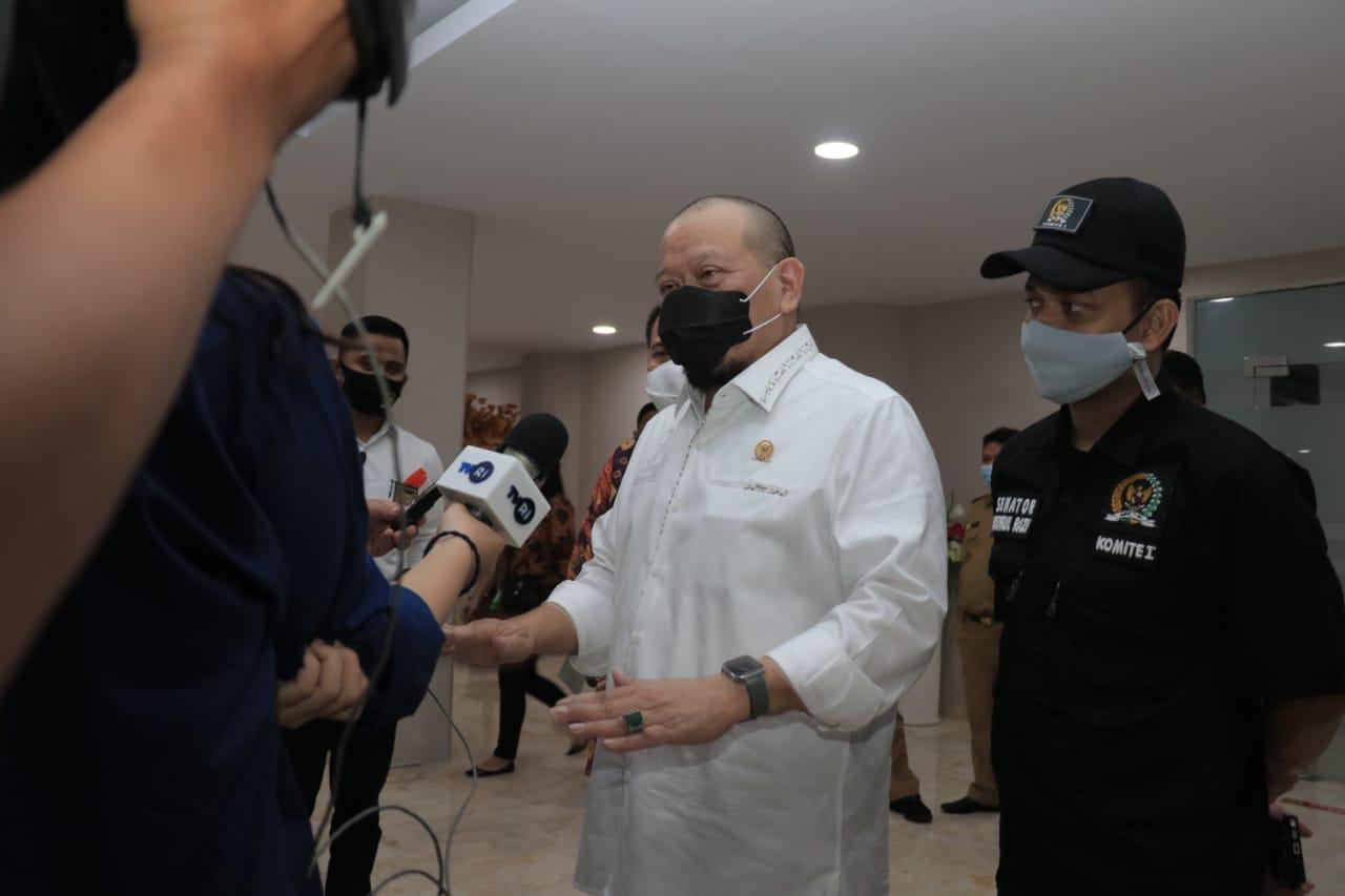 Ketua DPD RI, Ingatkan Pemerintah Karantina Pekerja Migran Yang Mudik Lebaran