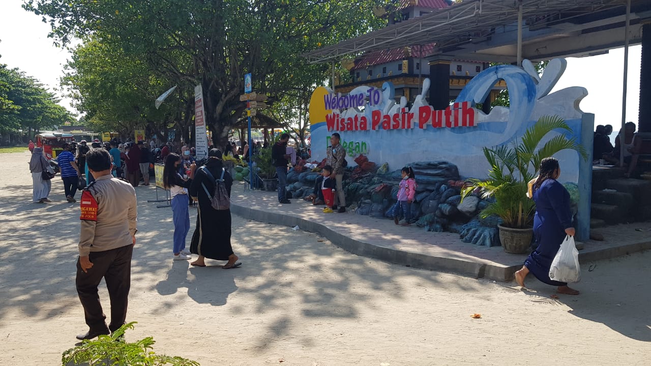 Polres Gresik, Pastikan Penerapan Prokes Wisata Setigi 