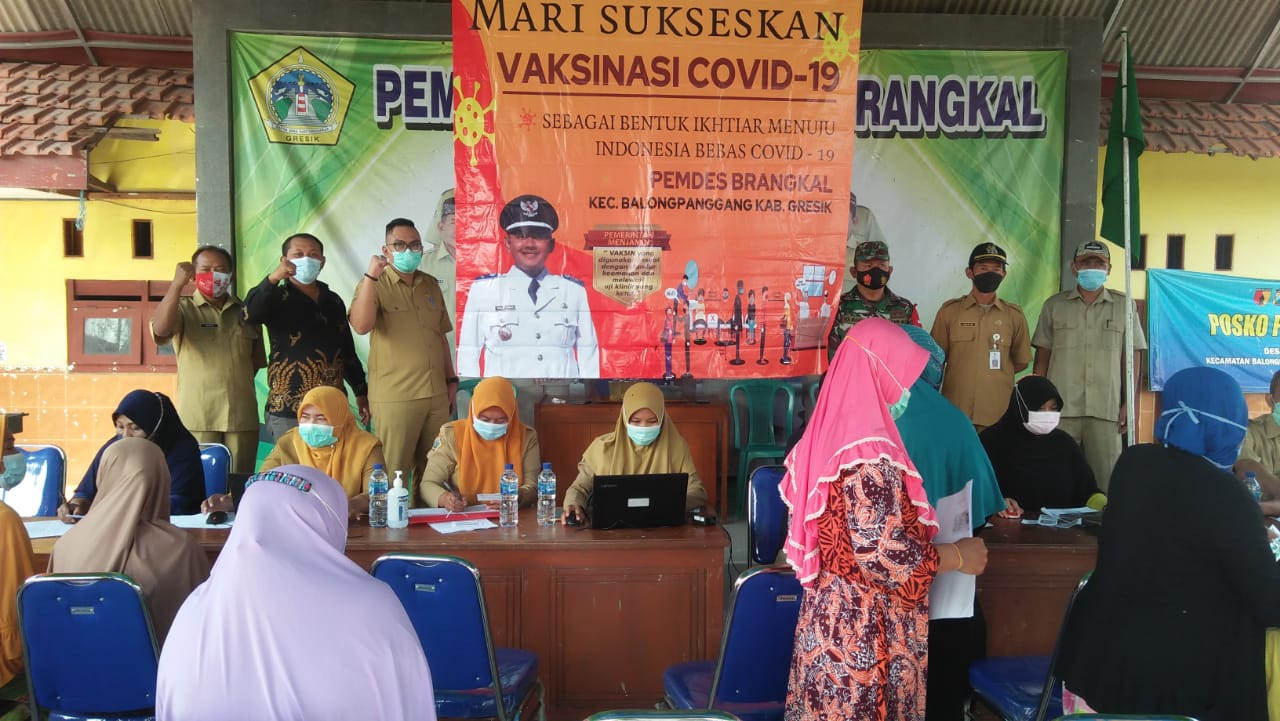 Sukses, Vaksinasi Desa Brankal Dibanjiri Warga