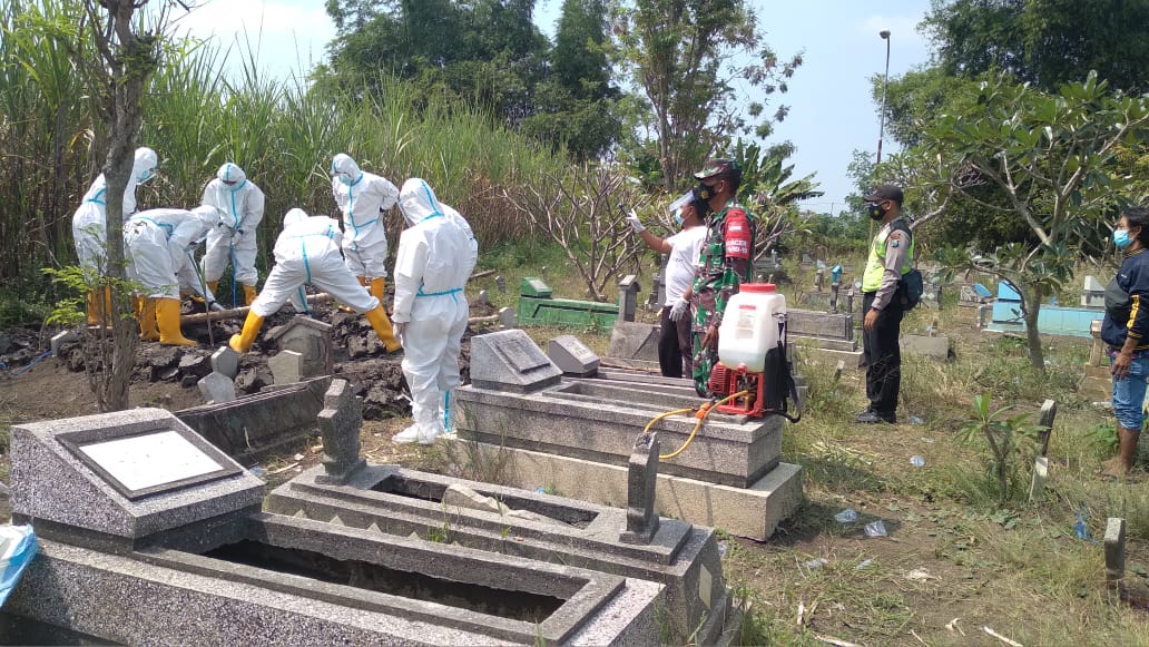Satgas Covid-19. Berikan Himbauan dan Pengamanan Pemakaman Prokes Covid