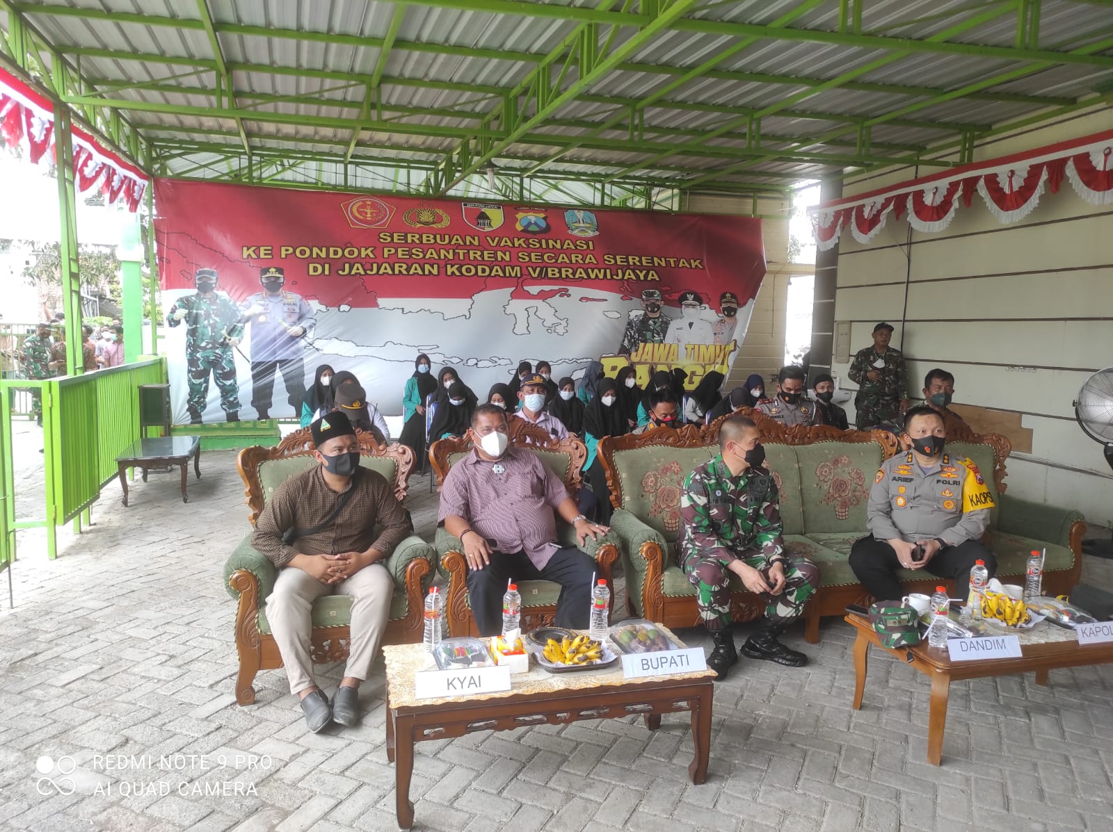 Bersama Dandim 0817, Kapolres Gresik Tinjau Vaksinasi di Ponpes dan Rumah Ibadah