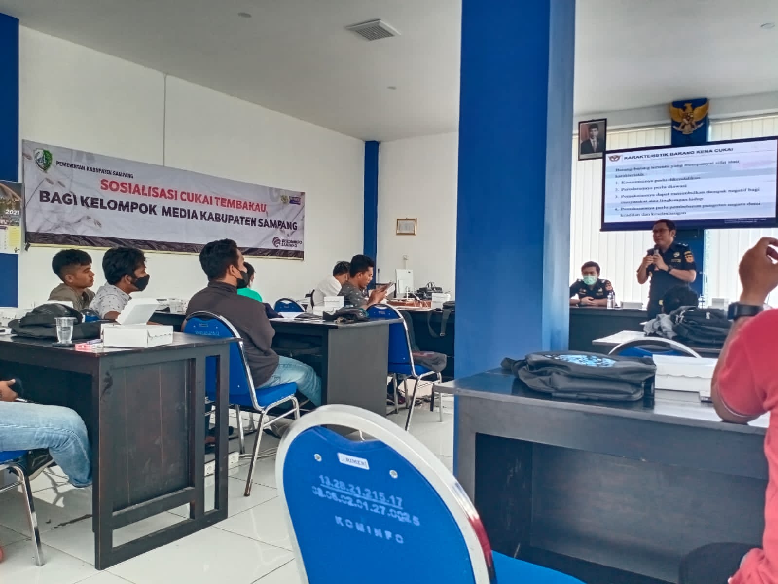 KPPBC Gelar Sosialisasi Cukai Tembakau, di Aula Dinas Kominfo Kabupaten Sampang