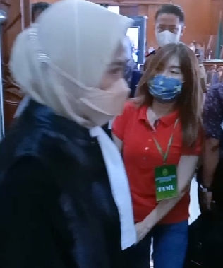 Palsukan Surat Keterangan Belum Nikah,  "Hakim Terbitkan Surat Penahanan Terdakwa Linda Leo Darmosuwito"