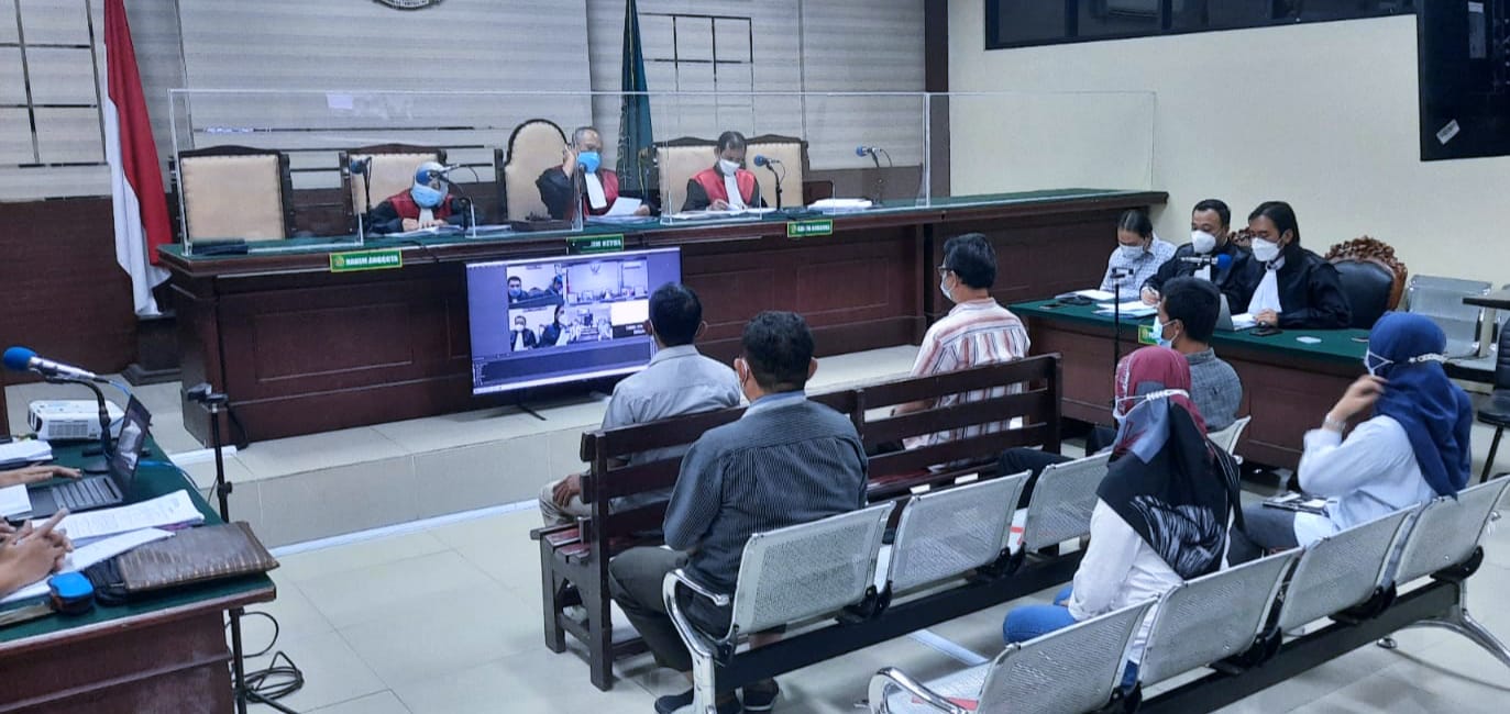 Sidang Dugaan Jual Beli Jabatan Pemkab Nganjuk, Staf Pemkab Nganjuk Terangkan Perilaku Tidak Wajar Ajudan Bupati