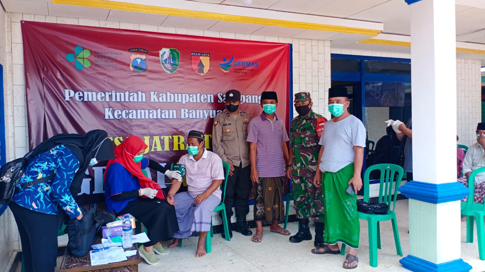 Gerai Vaksinasi Pemdes Jatra Timur, Dikunjungi Puluhan Warga
