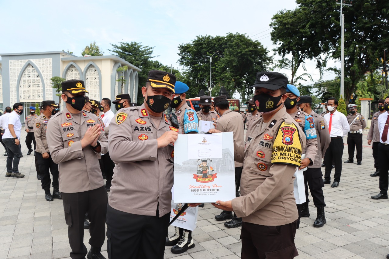 Kapolres Gresik Ingatkan, Penegakan Disiplin Prokes Beri Motivasi Anggota