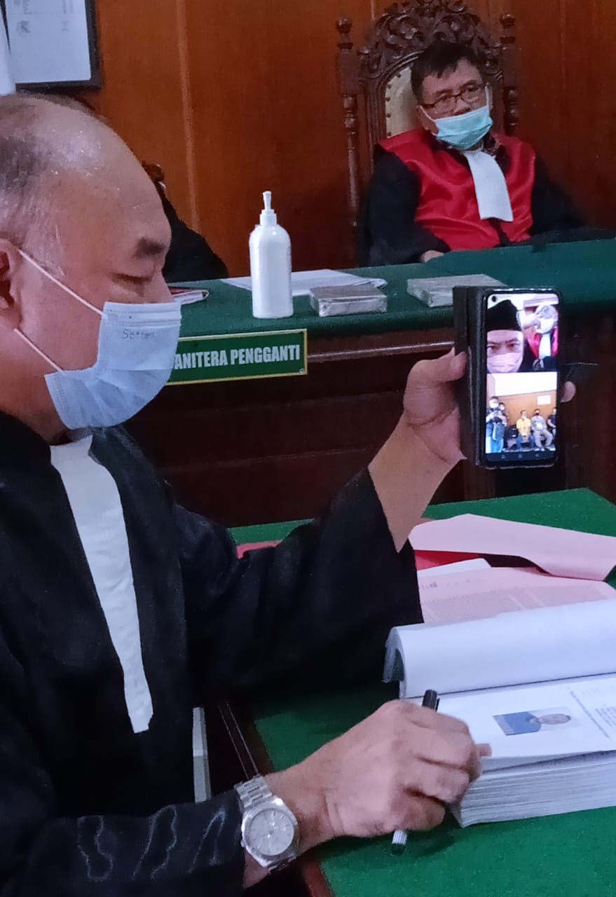 SEWA 9 MOBIL, LALU DIGADAIKAN SEBESAR Rp.244 JUTA. IMRON RUGIKAN PEMILIK MOBIL RATUSAN JUTA, DIADILI