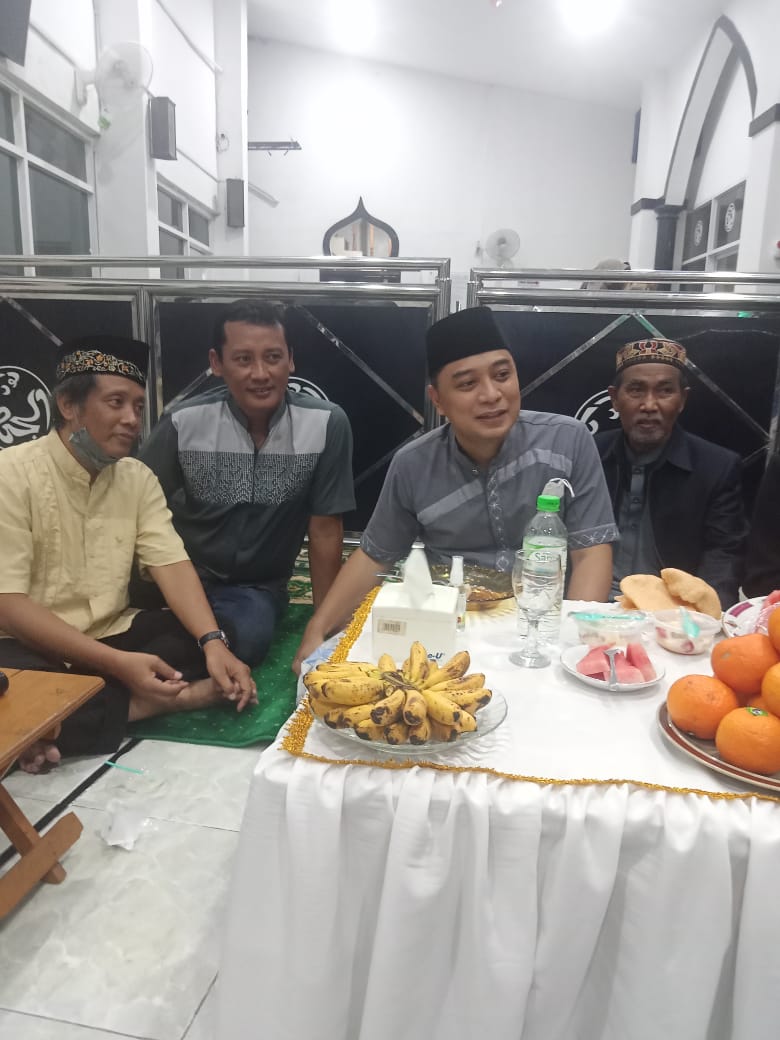 Eri Cahyadi Walikota Surabaya, Hadir Di Kupang Krajan Pada Rangkaian Acara "Bukber dan Tarling" Pemkot Surabaya