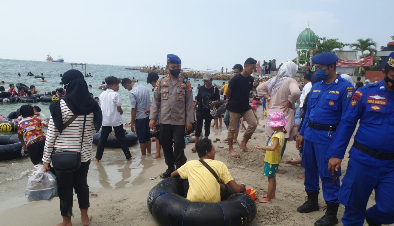 Libur Panjang, Polres Gresik Ingatkan Pengunjung Patuhi Aturan dan Prokes