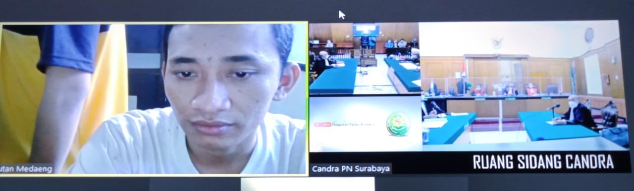 SEPAKAT KERJA EDARKAN 9 POKET SABU, PERINTAH DARI NAPI LAPAS PAMEKASAN, TOWO PONCO DITUNTUT 8 TAHUN BUI, DENDA Rp. 3 MILIAR