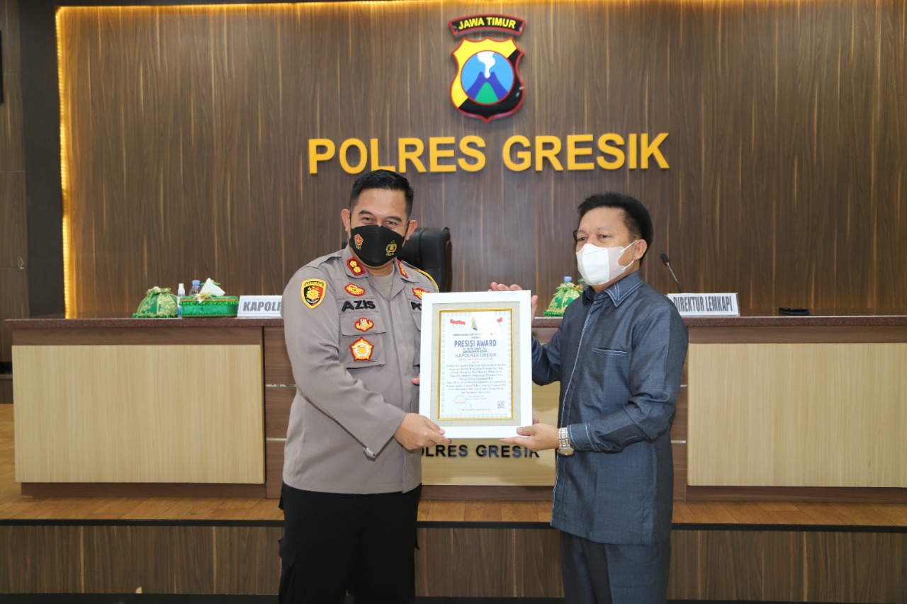 Polres Gresik Diganjar Penghargaan Presisi Award oleh LEMKAPI