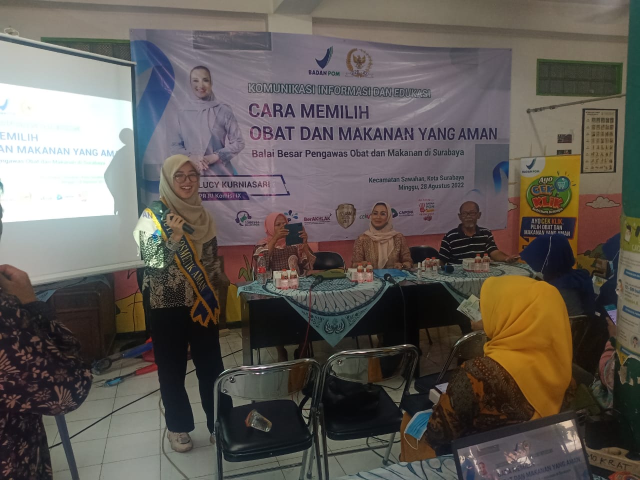 Sosialisasikan Obat dan Makanan Yang Aman, Lucy Kurniasari Dapat Apresiasi Warga 