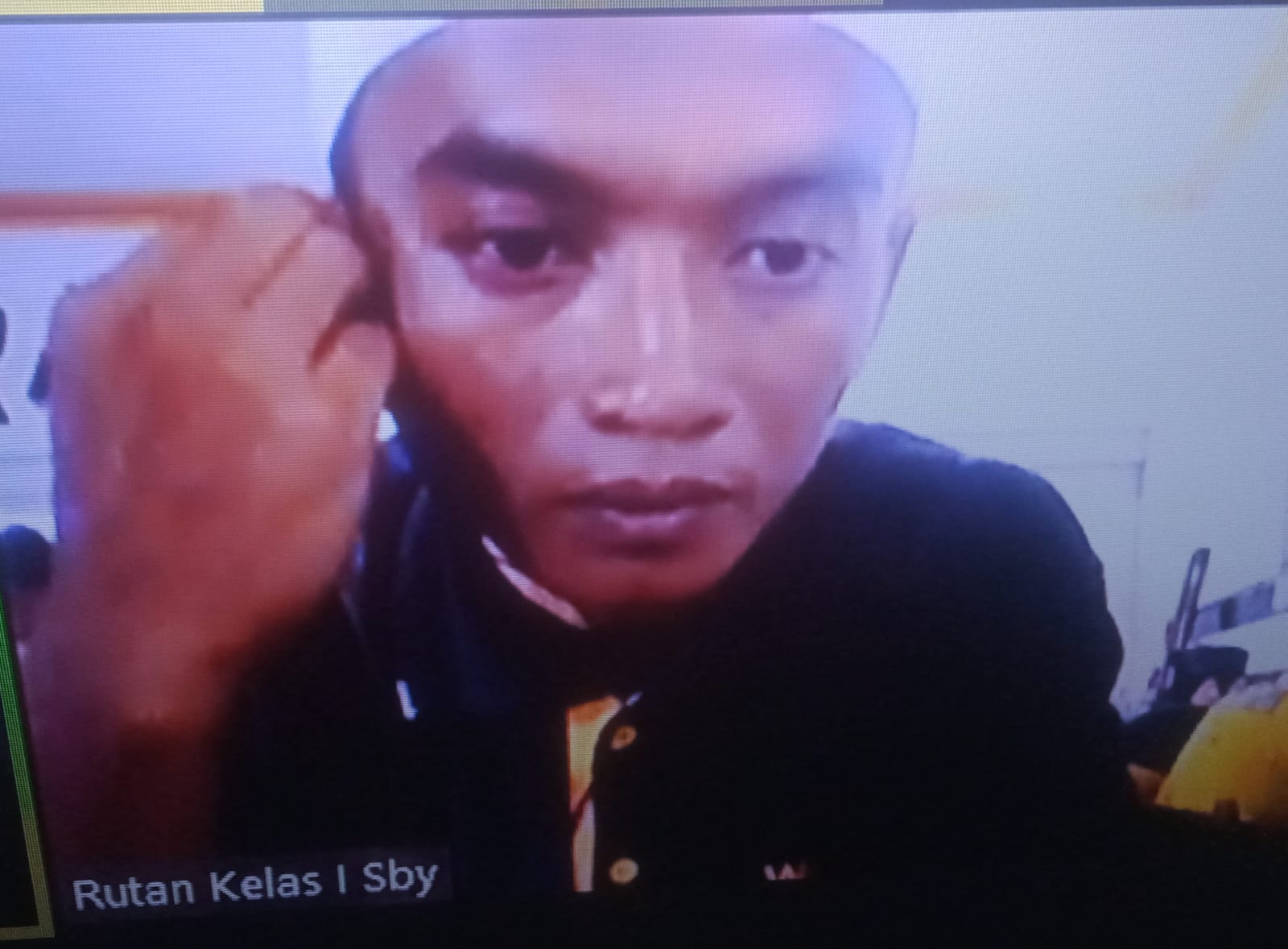 Ketagihan Judi Online di Tempat Umum, Agus Saputra Dituntut 7 Bulan Penjara 