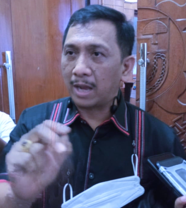 Sidang Dugaan Asusila, Dengan Terdakwa MSAT, Dituntut Jaksa 16 Tahun Penjara, Pengacara : Tuntutan Jaksa Sadis